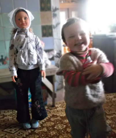 Ох уж эта кукла, ходить не умеет. Ох уж эта кукла, ходить не умеет.