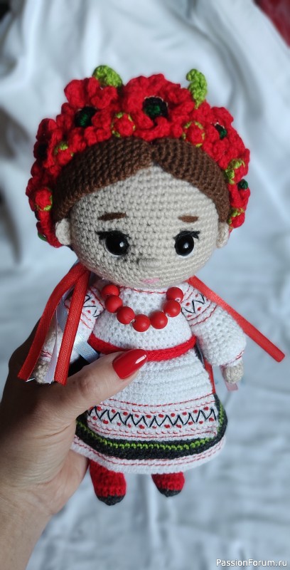Кукла украиночка крючком