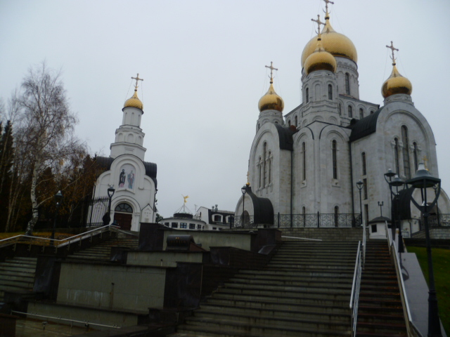 Посещение храмового комплекса беломраморного храма Воскресения Христова