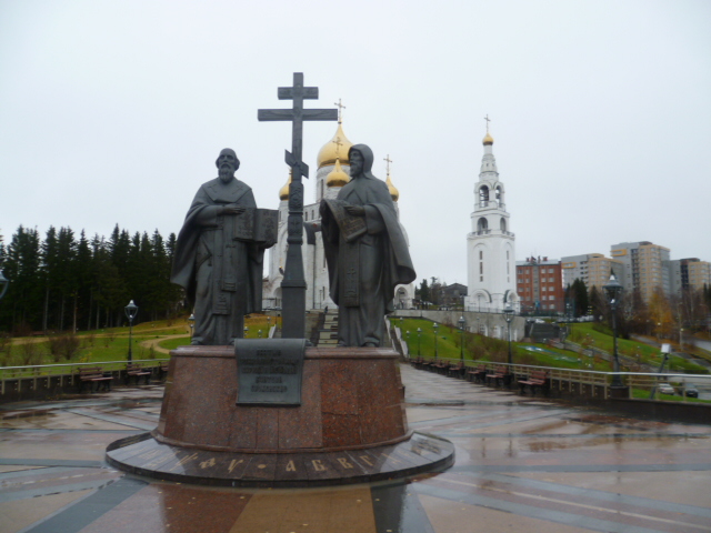 Посещение храмового комплекса беломраморного храма Воскресения Христова