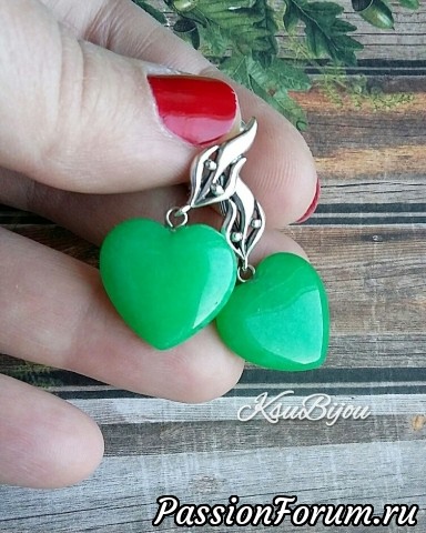 Серьги-сердечки из кварца. Серьги-сердечки из кварца.