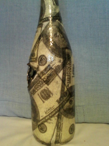 Бутылка "Копейка ... доллар бережет"