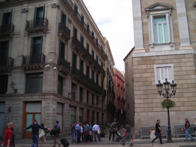 Продолжение рассказа прогулка по Барселоне