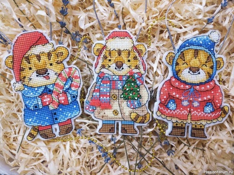Рождественские тигрята