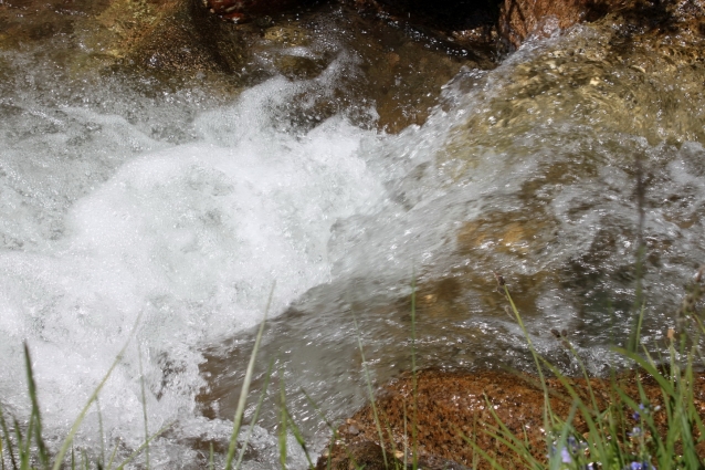 Вода