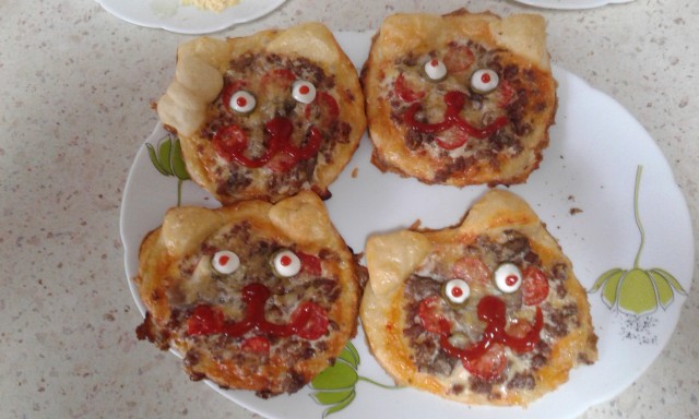 пицца. пицца.
