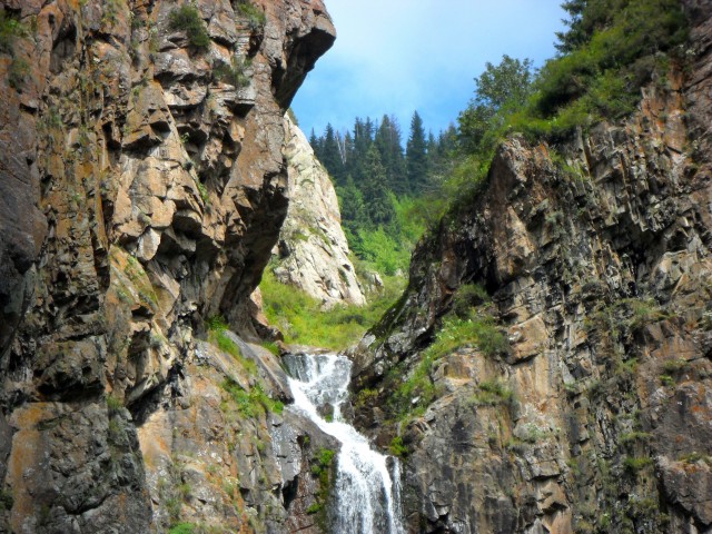 Заилийский Алатау. Бутаковский водопад