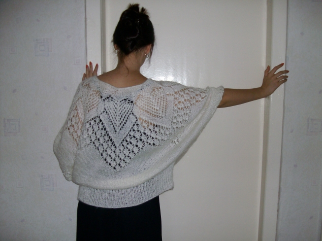 Опять три экземпляра