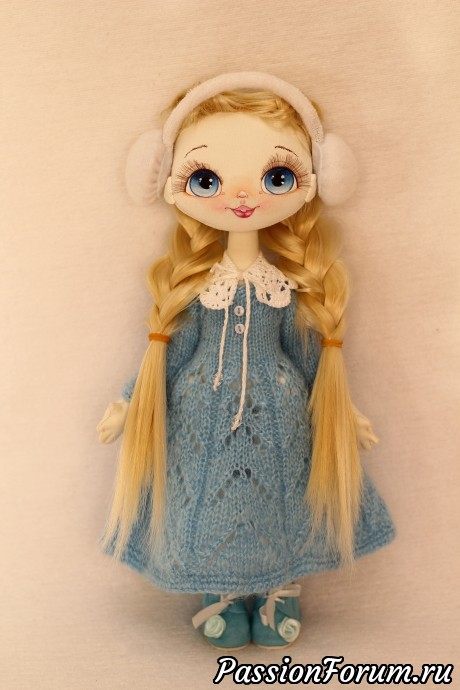 Текстильная куколка Эля.