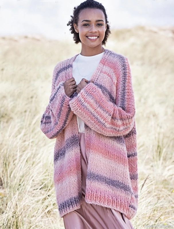 Цельновязаный кардиган-оверсайз. Описание