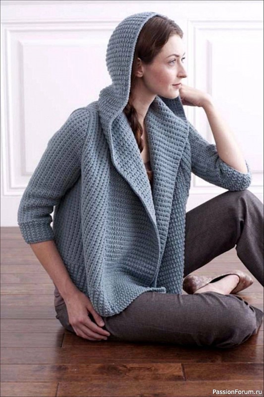 Кардиган с капюшоном. Описание