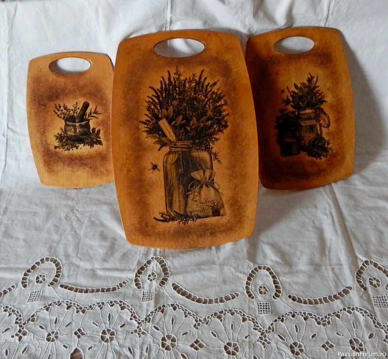 Набор разделочных досочек.