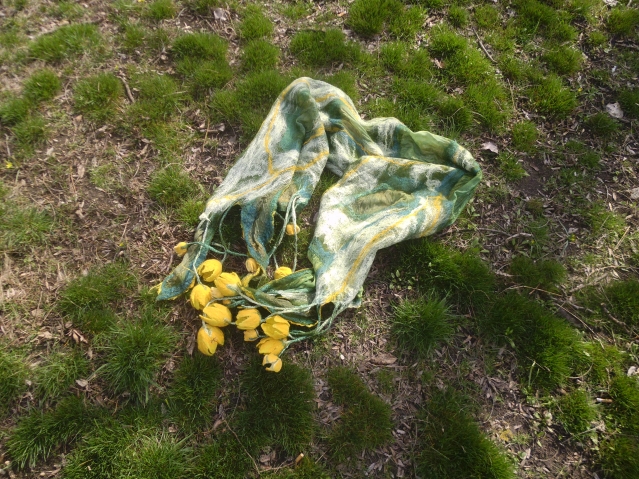 Валяное весеннее пальто,шарф и сумочка