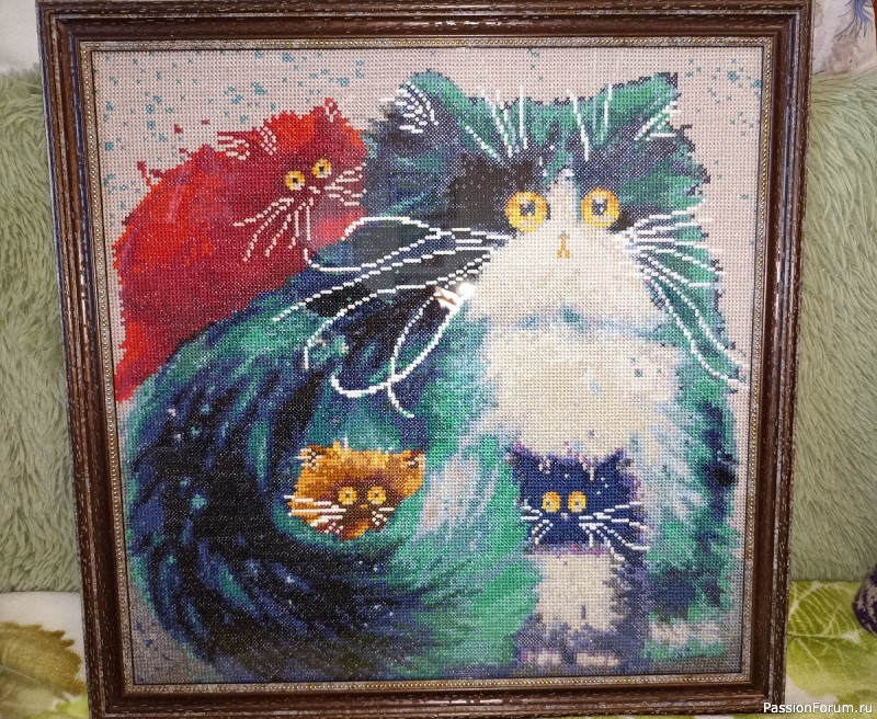 Вышивка КОТЫ