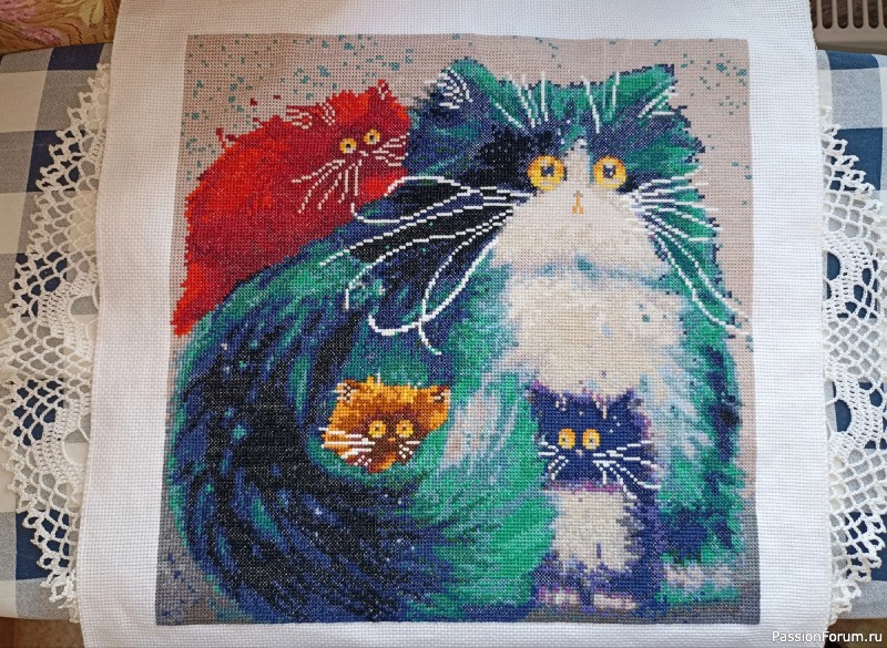Вышивка КОТЫ