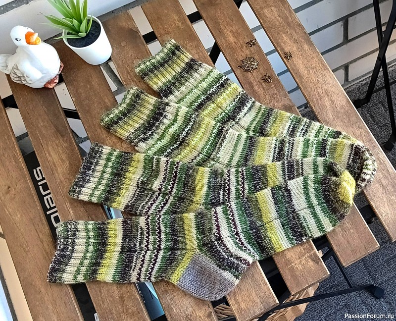 Носочки под Новогоднюю ëлочку