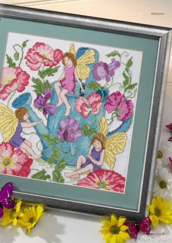 Коллекция вышивки в журнале «Ultimate CrossStitch Faries - November 2025»