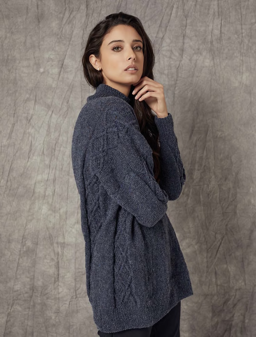 Коллекция элегантных дизайнов в книге &quot;Classic Tweed Style 2020&quot;