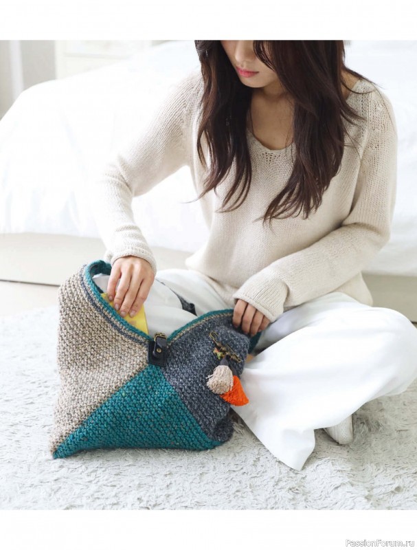 Вязаные проекты в книге «My Own Hand Knitted Bags and Accessories»