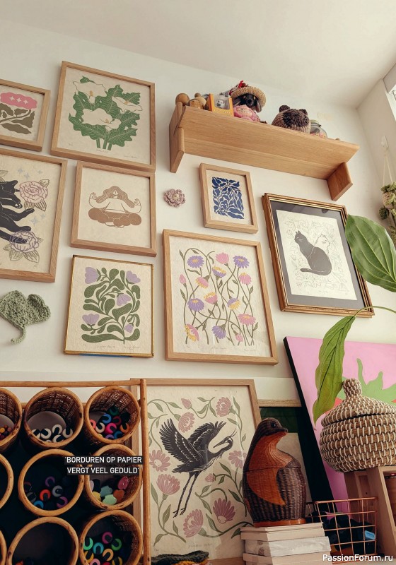 Коллекция проектов для рукодельниц в журнале «Handwerken Zonder Grenzen №252 2025»