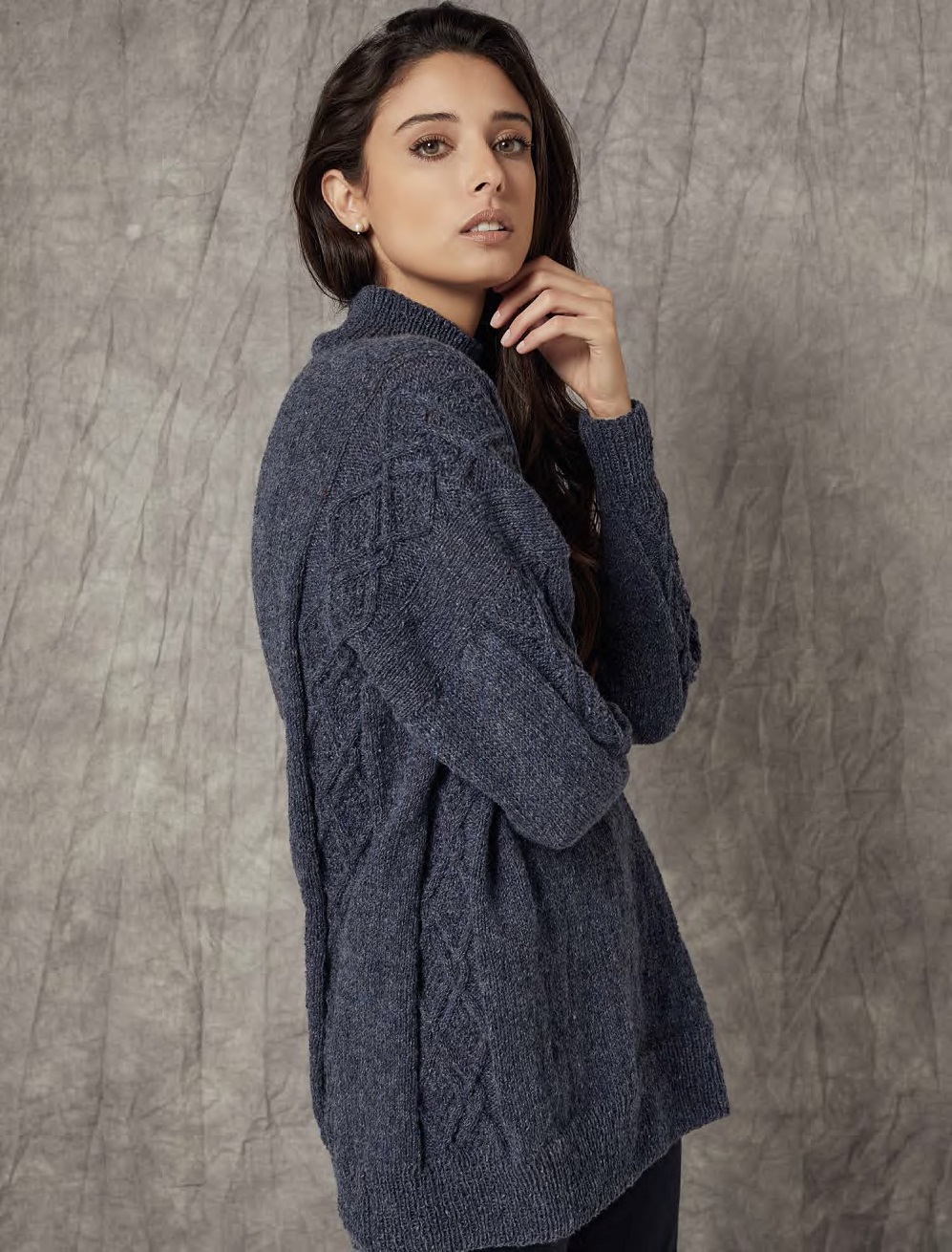 Коллекция элегантных дизайнов в книге &quot;Classic Tweed Style 2020&quot;