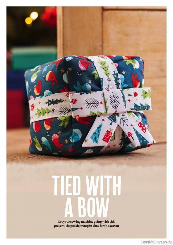 Коллекция проектов для рукодельниц в журнале «Mollie Makes - Christmas Crafting 2025»