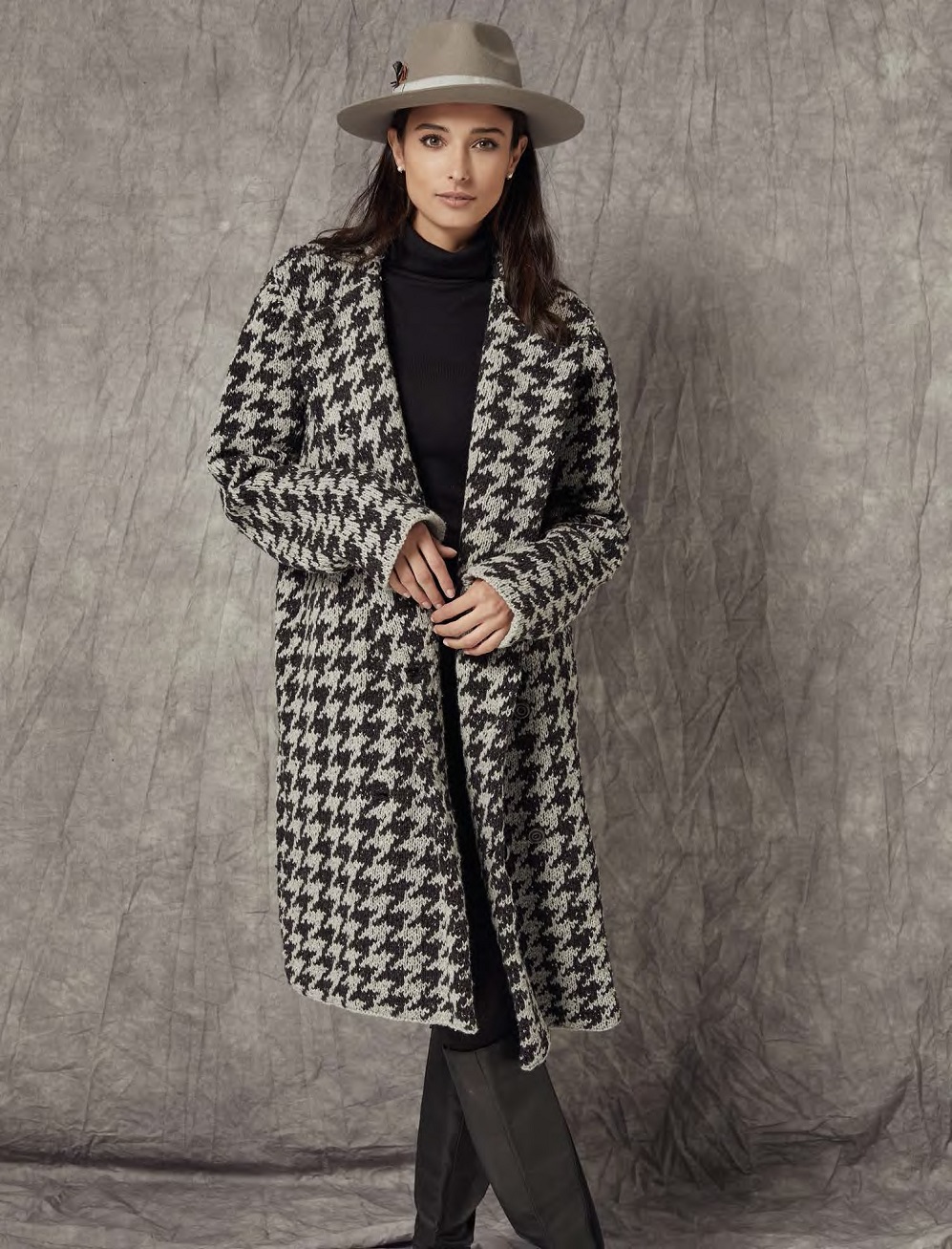 Коллекция элегантных дизайнов в книге &quot;Classic Tweed Style 2020&quot;