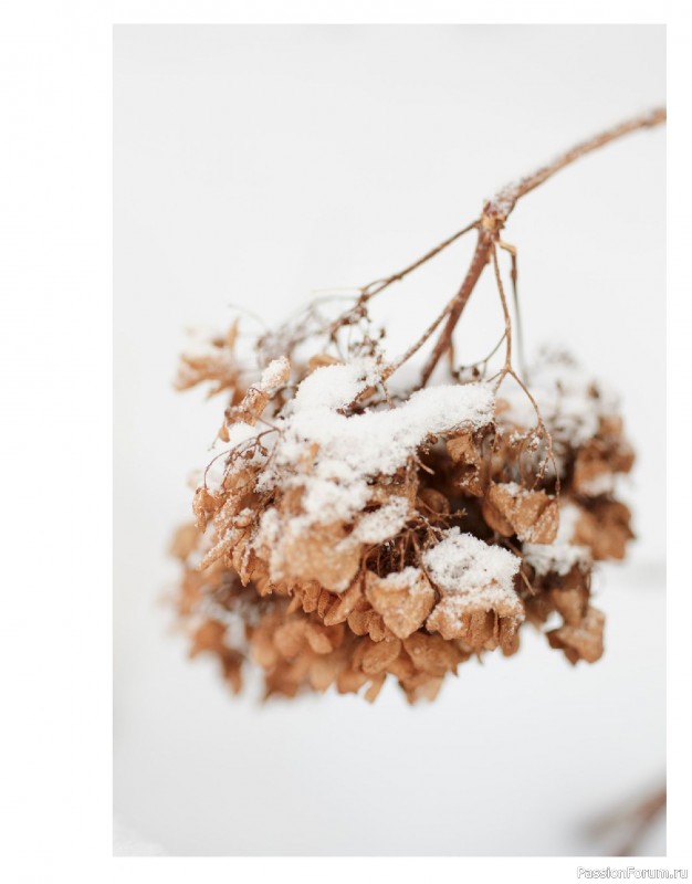 Вязаные модели в журнале «Laine Magazine №23 2025 Winter».