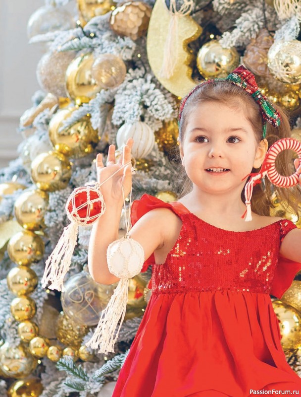 Коллекция проектов для рукодельниц в книге «Макраме на елку»