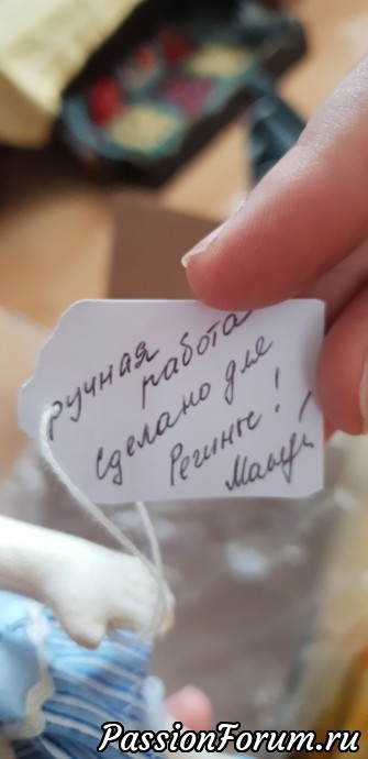 К сожаленью, день рожденья Только раз в году.