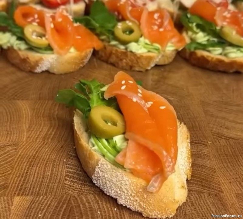 Красивые и очень вкусные варианты праздничных закусок Красивые и очень вкусные варианты праздничных закусок