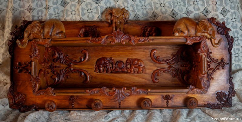 Новиночка полочка-вешалка со слонятами