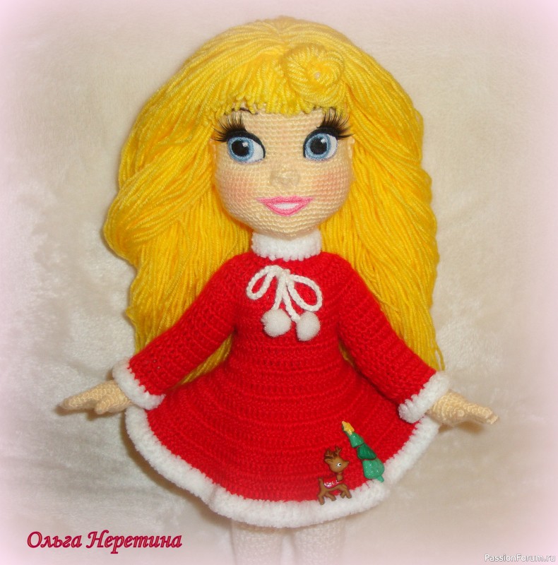 Куколка Аврора в зимних нарядах крючком