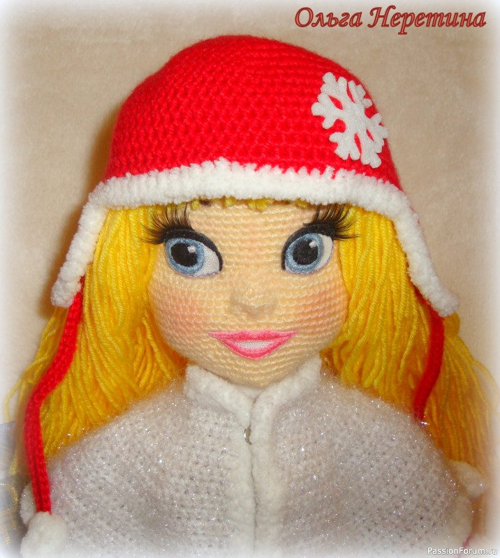 Куколка Аврора в зимних нарядах крючком