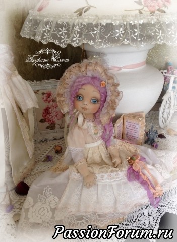 Знакомьтесь, маленькая леди Стешенька. Коллекционная текстильная кукла.
