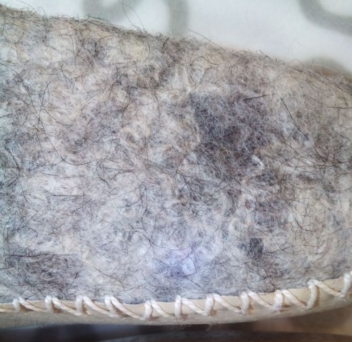 Тапочки из кавказской шерсти с флисом кроссбреда