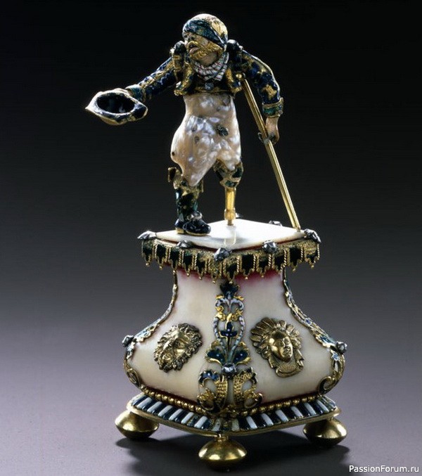 «Perlfiguren» Августа Сильного