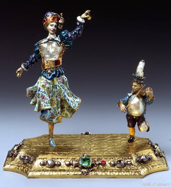 «Perlfiguren» Августа Сильного