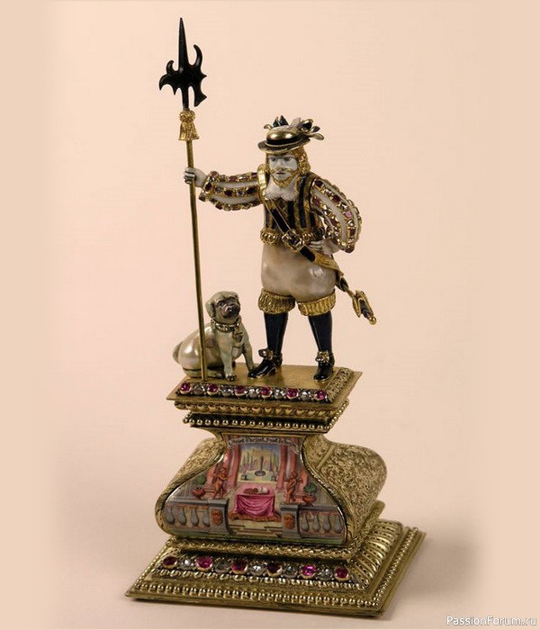 «Perlfiguren» Августа Сильного