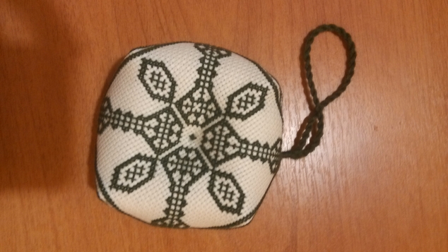 Бискорню