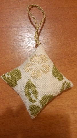 Бискорню