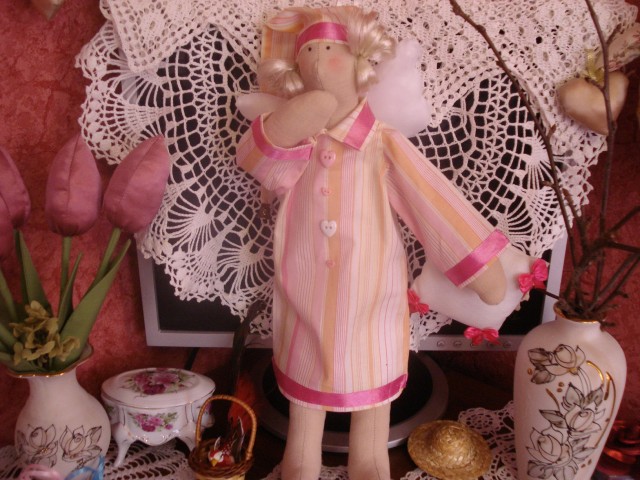 продам интерьерную куклу в стиле тильда