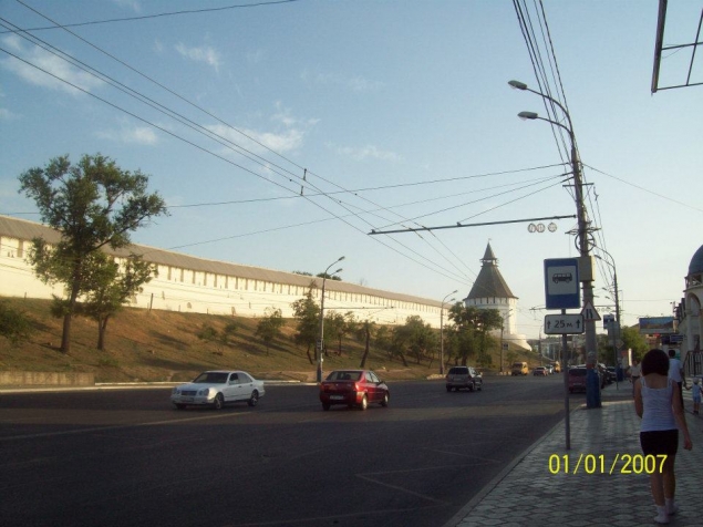 Город