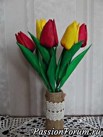 "Пылают счастьем красные тюльпаны..."