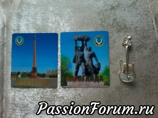 Магнитики и брошка в виде гитары. Магнитики и брошка в виде гитары.