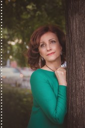 Елена Елена