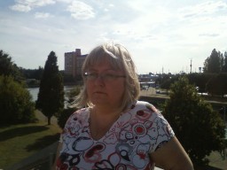 Елена Елена