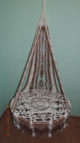 Плетеное подвесное кресло