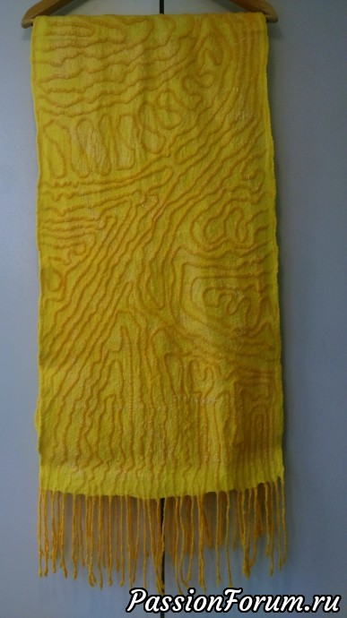 Валяный шарф "Солнечный привет"