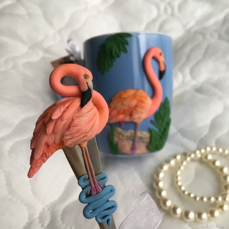 Кружка с декором из полимерной глины "​Фламинго"